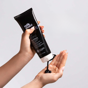 Pachet pentru crearea tonurilor reci | Milkshake Icy Blond (sampon, balsam, nuantator)