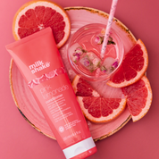 Balsam cu pigment pentru tonuri de roz Milkshake Pink Lemonade 250ml Beautifier.ro