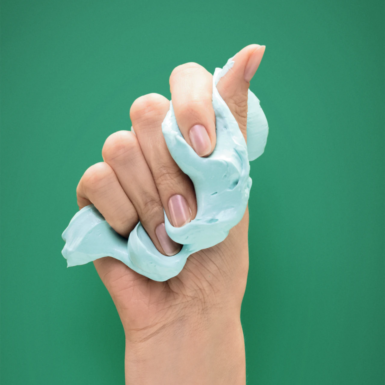 Cremă matifiantă de păr cu fixare puternică |  Schwarzkopf Professional Osis+ Mighty Matte 100ml