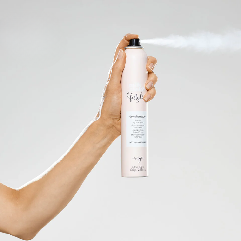 Sampon uscat pentru toate tipurile de par | Milkshake Dry Shampoo 225 ml
 Beautifier Romania