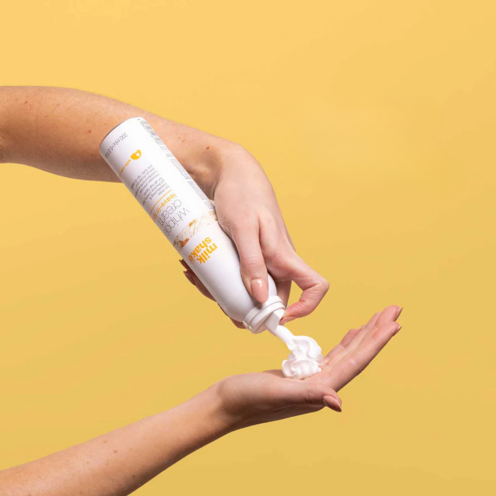 Milkshake Whipped Cream – Spumă Leave-In Hidratantă pentru Păr