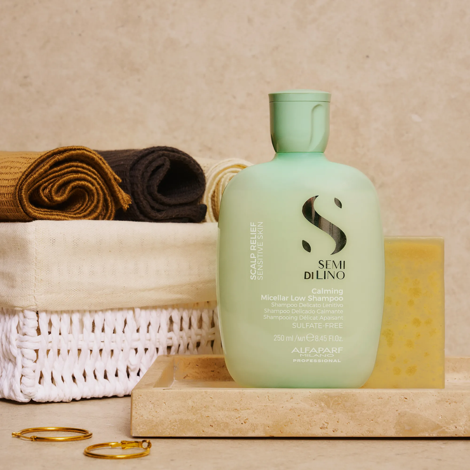 Șampon calmant pentru scalp sensibil | Alfaparf Semi di Lino Scalp Relief Calming Micellar Low Shampoo